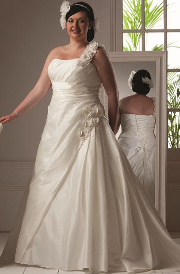 Wedding Dresses For Short Curvy Brides Affordable Wedding