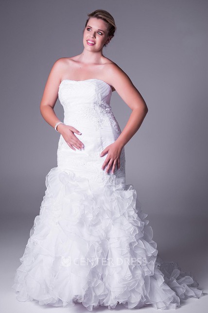 Trumpet Strapless Appliqued Long Lace Plus Size Wedding Dress With
