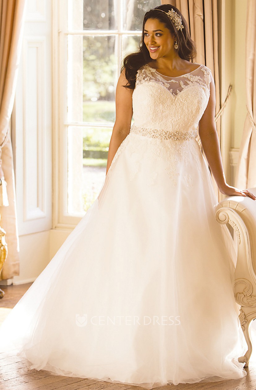 Ball Gown Scoop Neck Sleeveless Long Jeweled Tulle Plus Size
